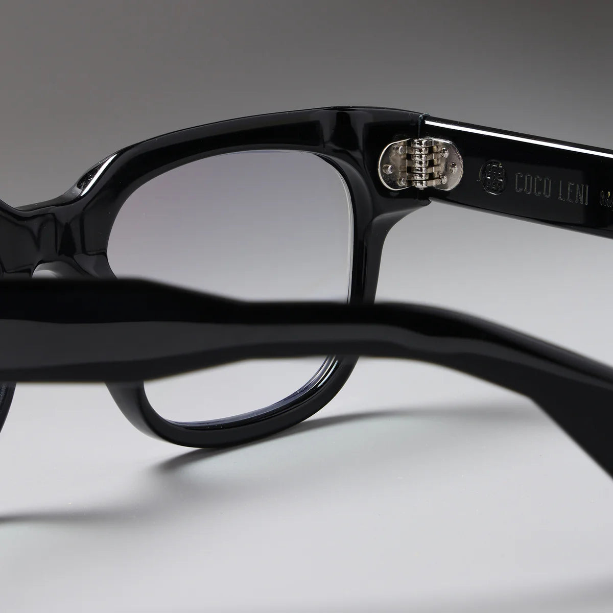 MARKEN BLACK