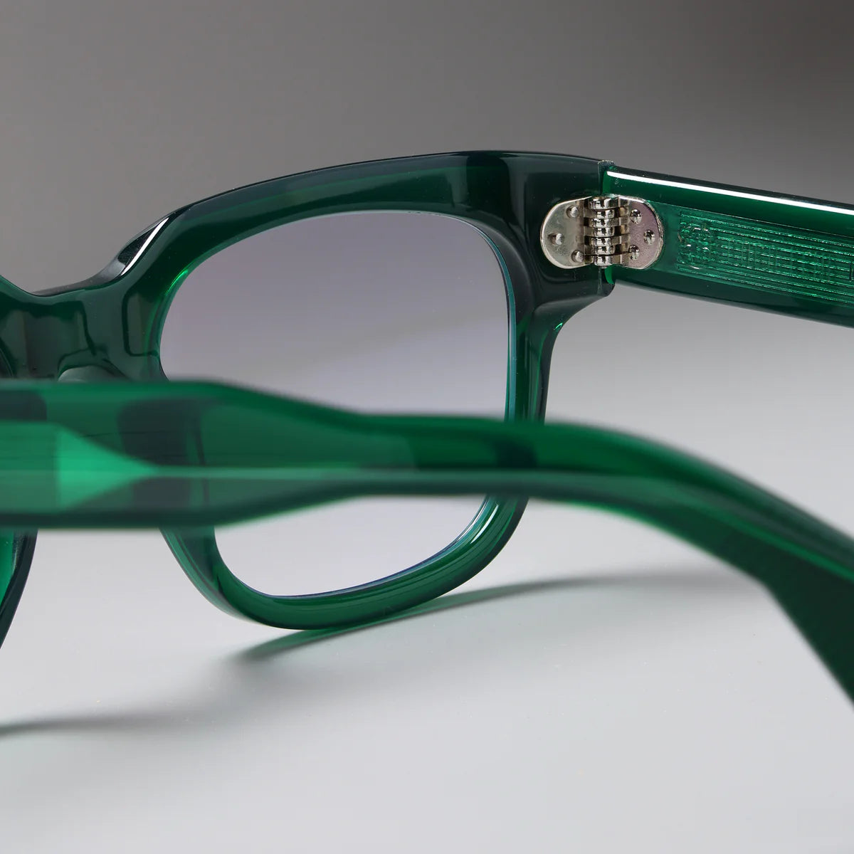 MARKEN EMERALD GREEN